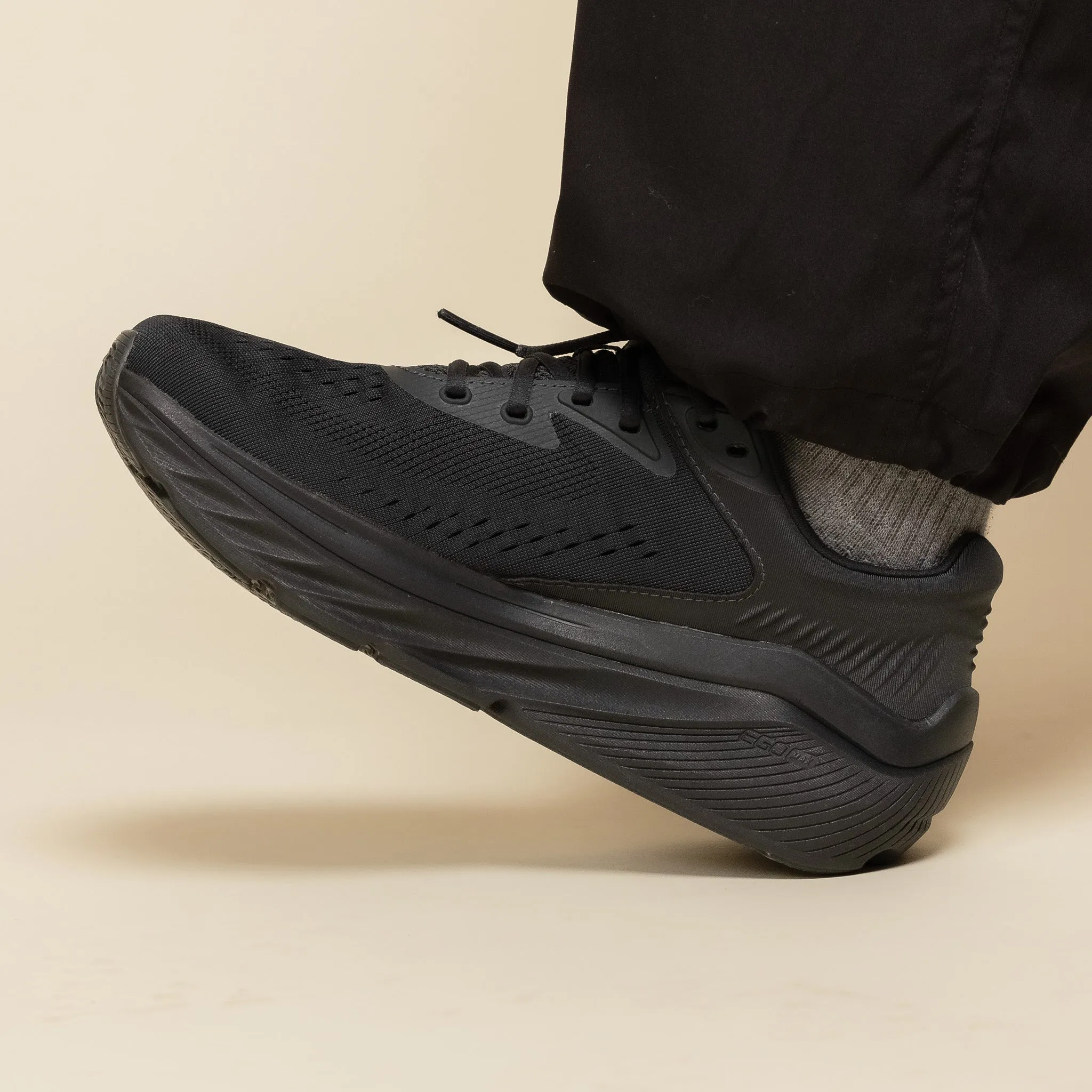 Altra - Via Olympus 2 Road Shoe - Triple Black