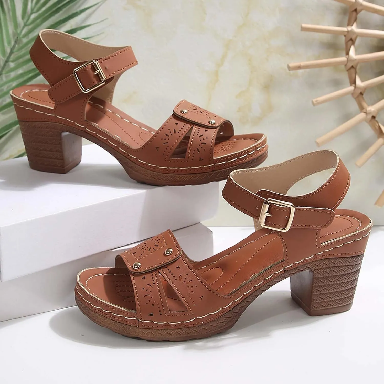 Platform Heels for Women Studded Platform High Heel Stylish Roman Block Heel Sandals with Buckle Ankle Strap
