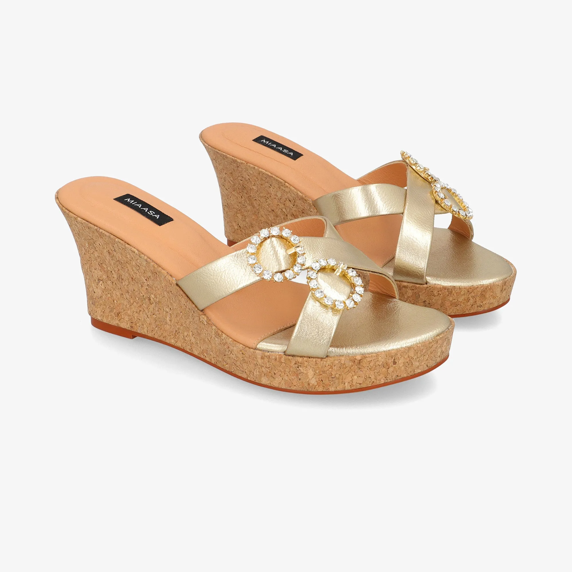 Wardrobe Essential '24 - Alaia Wedge